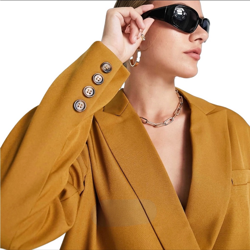 🌸Like New Oversized Blazer In Mustard, Size Medium - Picture 2 of 8